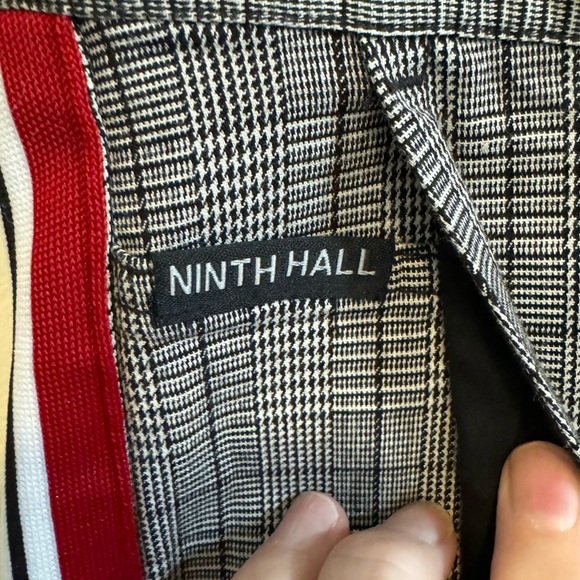 Ninth Hall Highland Zumiez Gray/Black Plaid Chino Pants w/Red Stripe - Men's 32W - Picture 4 of 13